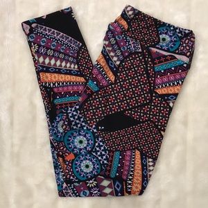 boho vibe geometric patterned TC [LuLaRoe]leggings